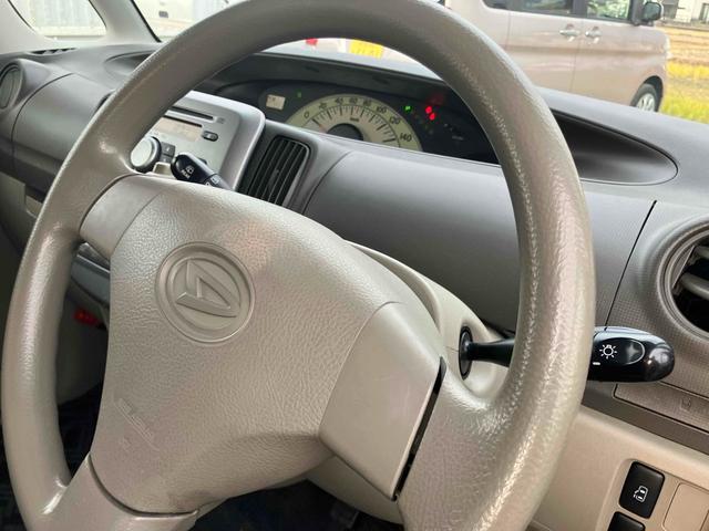 タント Ｘリミテッド　電動スライドドア　スマートキー　電動格納ミラー　ベンチシート　ＣＶＴ　盗難防止システム　ＡＢＳ　ＣＤ　衝突安全ボディ　エアコン　パワーステアリング（3枚目）