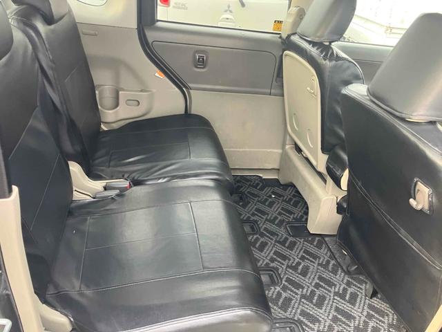タント Ｘリミテッド　電動スライドドア　スマートキー　電動格納ミラー　ベンチシート　ＣＶＴ　盗難防止システム　ＡＢＳ　ＣＤ　衝突安全ボディ　エアコン　パワーステアリング（11枚目）