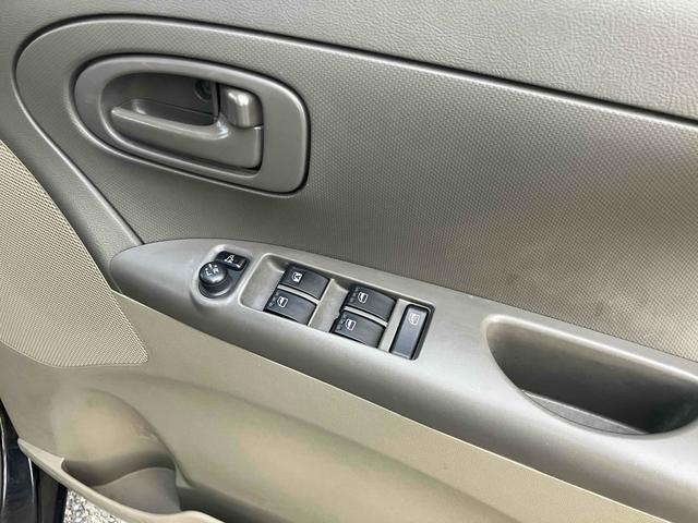 タント Ｘリミテッド　電動スライドドア　スマートキー　電動格納ミラー　ベンチシート　ＣＶＴ　盗難防止システム　ＡＢＳ　ＣＤ　衝突安全ボディ　エアコン　パワーステアリング（13枚目）