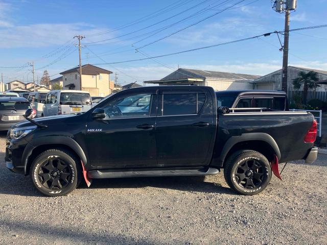 ハイラックス Z ブラックラリーエディション 4WD AT 衝突被害軽減システム オートクルーズコントロール レーンアシスト ETC ナビ TV バックカメラ スマートキー 電動格納ミラー LEDヘッドランプ 盗難防止システム ABS(7枚目)