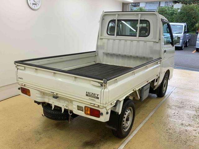 ハイゼットトラック エアコン・パワステ　スペシャル　５ＭＴ　４ＷＤ　保証付き　ラジオ　タイヤ新品（4枚目）