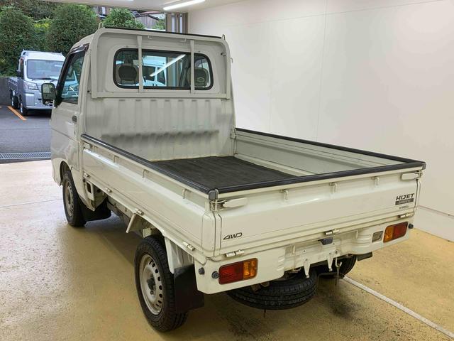 ハイゼットトラック エアコン・パワステ　スペシャル　５ＭＴ　４ＷＤ　保証付き　ラジオ　タイヤ新品（5枚目）
