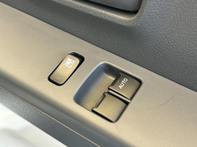 キャリイトラック ＫＣエアコン・パワステ　７型　オートライト　衝突安全ボディ（31枚目）