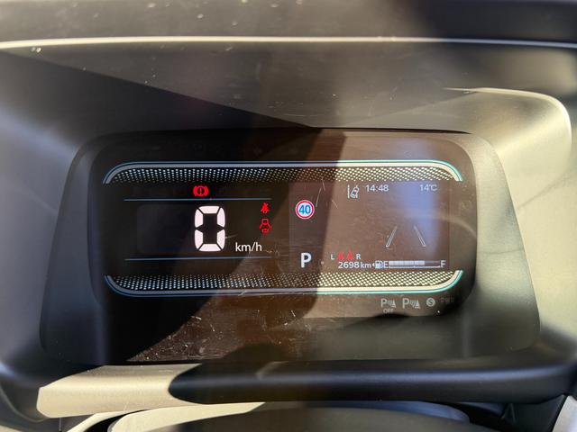 スペーシア ＨＹＢＲＩＤ　Ｇ　全方位カメラナビ　オートライト　バックカメラ　Ｂｌｕｅｔｏｏｔｈ　スライドドア　プッシュスタート　オートエアコン　禁煙車　スズキセーフティーサポート　衝突被害軽減システム　アイドリングストップ　衝突安全ボディ（40枚目）