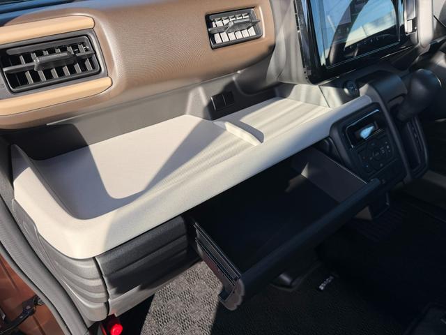 スペーシア ＨＹＢＲＩＤ　Ｇ　全方位カメラナビ　オートライト　バックカメラ　Ｂｌｕｅｔｏｏｔｈ　スライドドア　プッシュスタート　オートエアコン　禁煙車　スズキセーフティーサポート　衝突被害軽減システム　アイドリングストップ　衝突安全ボディ（66枚目）