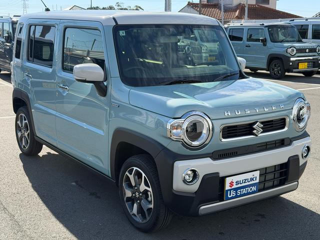 ハスラー ＨＹＢＲＩＤ　Ｘターボ　３型　オートライト　プッシュスタート　シートヒーター　オートエアコン　禁煙車　スズキセーフティーサポート　衝突被害軽減システム　アイドリングストップ　横滑り防止機能　衝突安全ボディ　盗難防止システム（4枚目）