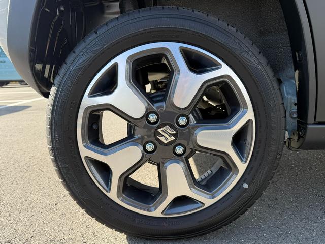 ハスラー ＨＹＢＲＩＤ　Ｘターボ　３型　オートライト　プッシュスタート　シートヒーター　オートエアコン　禁煙車　スズキセーフティーサポート　衝突被害軽減システム　アイドリングストップ　横滑り防止機能　衝突安全ボディ　盗難防止システム（13枚目）