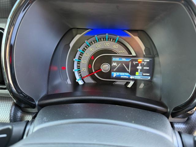 ハスラー ＨＹＢＲＩＤ　Ｘターボ　３型　オートライト　プッシュスタート　シートヒーター　オートエアコン　禁煙車　スズキセーフティーサポート　衝突被害軽減システム　アイドリングストップ　横滑り防止機能　衝突安全ボディ　盗難防止システム（36枚目）