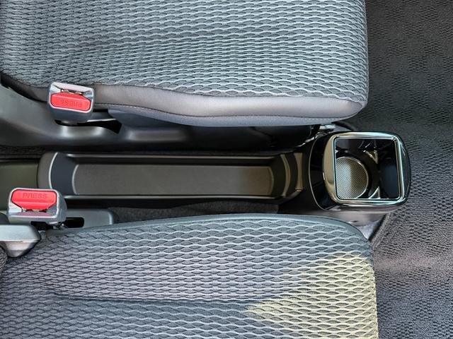 ハスラー ＨＹＢＲＩＤ　Ｘターボ　３型　オートライト　プッシュスタート　シートヒーター　オートエアコン　禁煙車　スズキセーフティーサポート　衝突被害軽減システム　アイドリングストップ　横滑り防止機能　衝突安全ボディ　盗難防止システム（48枚目）