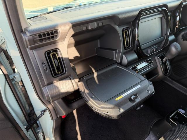 ハスラー ＨＹＢＲＩＤ　Ｘターボ　３型　オートライト　プッシュスタート　シートヒーター　オートエアコン　禁煙車　スズキセーフティーサポート　衝突被害軽減システム　アイドリングストップ　横滑り防止機能　衝突安全ボディ　盗難防止システム（67枚目）