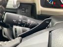 全方位カメラパッケージ　バックカメラ　オートライト　プッシュスタート　シートヒーター　オートエアコン　禁煙車　スズキセーフティーサポート　衝突被害軽減システム　横滑り防止機能　衝突安全ボディ　盗難防止システム（37枚目）