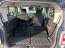 後席シート倒せばこんなにも広い、大きな荷物も収納可能。