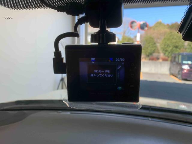 ���ɋC�ɂȂ鎺���́A�R�U�O°���������Ŏ�������������������悤�ɐ�p�J�����B�e���Ă���܂��B���ۂɉ^�]�Ȃɍ����Ē��߂Ă���݂����ȗՏꊴ���̌��ł��܂��B