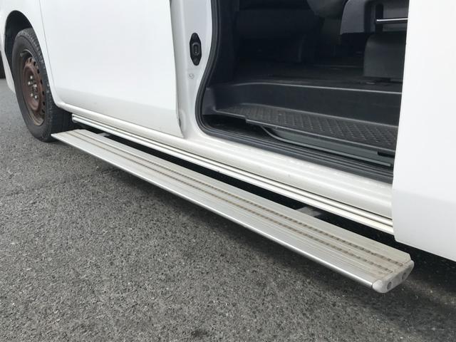 セレナ 　車いす移動車　固定具車載分のみ　Ｓドア連動ステップ有（13枚目）