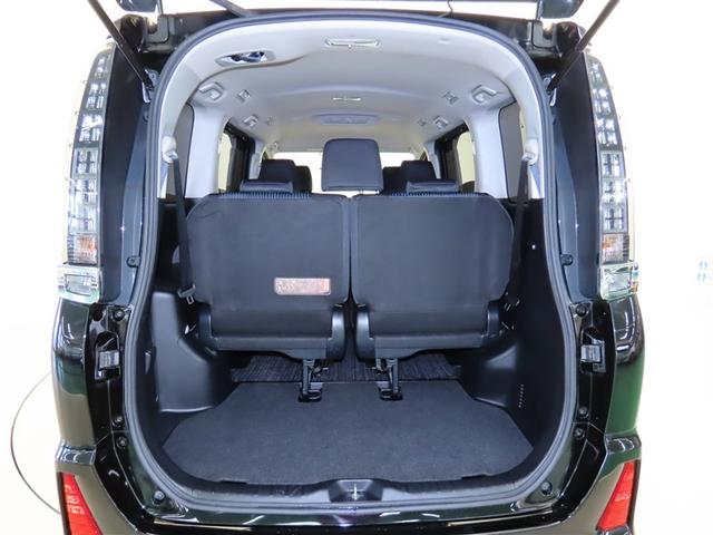 ヴォクシー ZS 煌II スマートキー・プッシュスタート バックガイドモニター セキュリティアラーム 両側パワスラドア 1オーナー ETC車載器 地デジテレビ 記録簿付き VSC 助手席エアバック キーレスエントリー AC(17枚目)