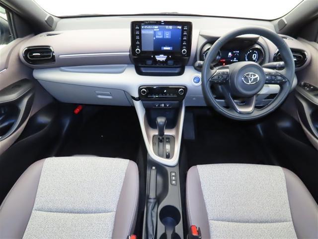 ヤリス ハイブリッドＺ　１００Ｖ　ＰＣＳ　整備記録簿　ＤＶＤ　地デジ　Ｂカメラ　ドラレコ付　ＬＥＤランプ　スマキー　ＥＴＣ付き　メディアプレイヤー接続　ナビＴＶ　ＶＳＣ　パワステ　１オナ車　クルコン　カーテンエアバック（2枚目）