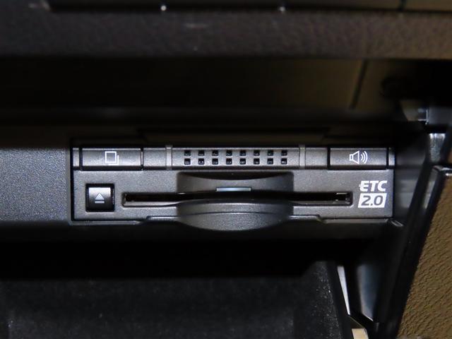 ＲＸ ＲＸ４５０ｈ　バージョンＬ　衝突軽減システム　１００ＶＡＣ電源　Ｂモニ　アルミ　地デジ　整備記録簿　オートエアコン　ナビ＆ＴＶ　ＬＥＤ　電動シート　オートクルーズ　キーレス　ミュージックプレイヤー接続可　フルタイム４ＷＤ　ＥＴＣ（14枚目）