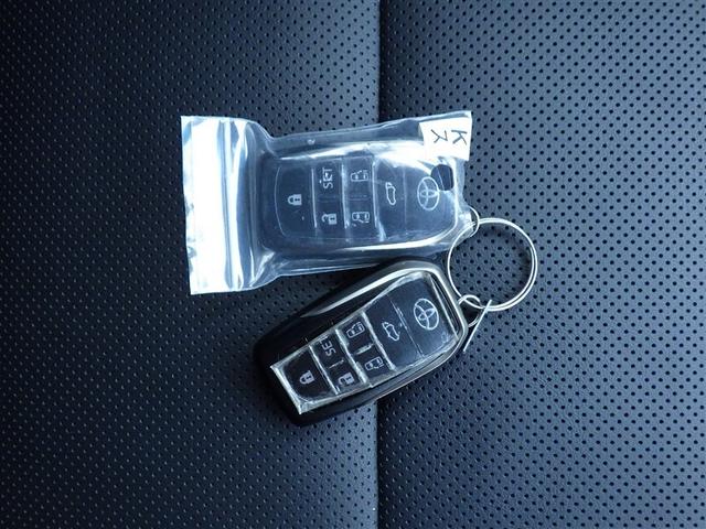 ヴェルファイア ２．５Ｚ　Ｇエディション　後カメラ　１オナ　ＷＳＲ　フルセグテレビ　パワーシート　スマキー　クルーズコントロール　ＥＴＣ装備　助手席エアバック　運転席エアバッグ　エアロ　ドラレコ付き　アルミホイール　カーテンエアバック　ＡＢＳ（27枚目）