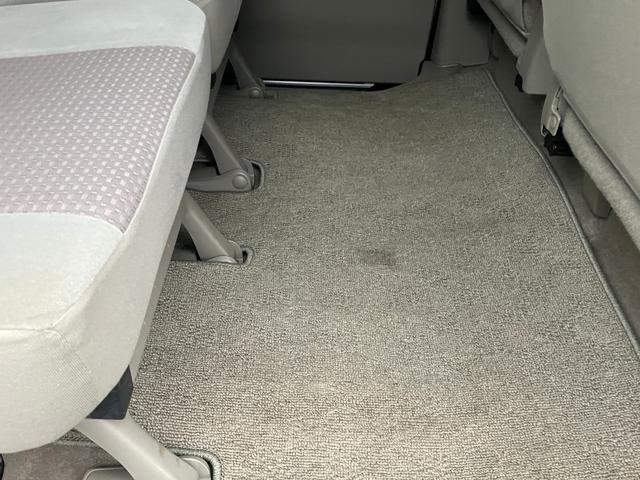 タウンボックス Ｇスペシャル　ターボ　両側電動スライドドア　オートステップ　ＨＩＤヘッドライト　フォグランプ　キーレスエントリー　オートエアコン　社外純正オーディオ（15枚目）