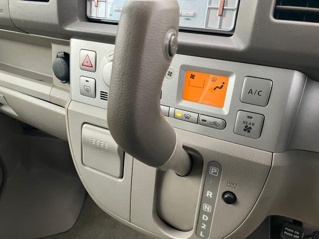 タウンボックス Ｇスペシャル　ターボ　両側電動スライドドア　オートステップ　ＨＩＤヘッドライト　フォグランプ　キーレスエントリー　オートエアコン　社外純正オーディオ（26枚目）