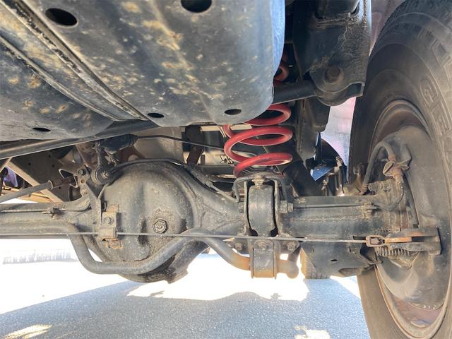 ランドクルーザープラド EXワイド EXワイド 2.4Lディーゼルターボ 5人乗り 1ナンバー登録車輛 サンルーフ リフトアップ 16インチアルミ 265/75R16ジオランダーAT-S ナビ フルセグTV ETC A/C修理済(11枚目)