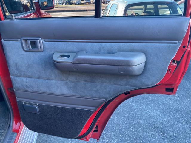 ランドクルーザープラド EXワイド EXワイド 2.4Lディーゼルターボ 5人乗り 1ナンバー登録車輛 サンルーフ リフトアップ 16インチアルミ 265/75R16ジオランダーAT-S ナビ フルセグTV ETC A/C修理済(20枚目)