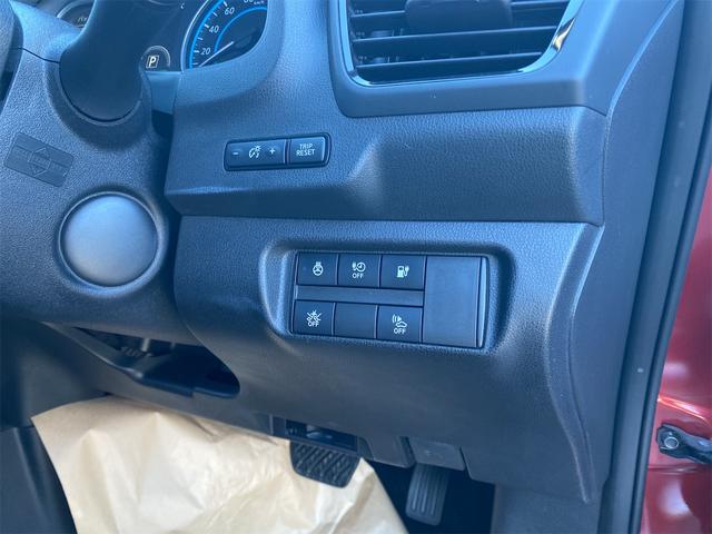 リーフ Ｘ　１０万台記念車　バッテリー１２セグメント　前席、後席シートヒーター　メーカーナビ　フルセグＴＶ　走行中ＴＶ　ＯＫ（22枚目）