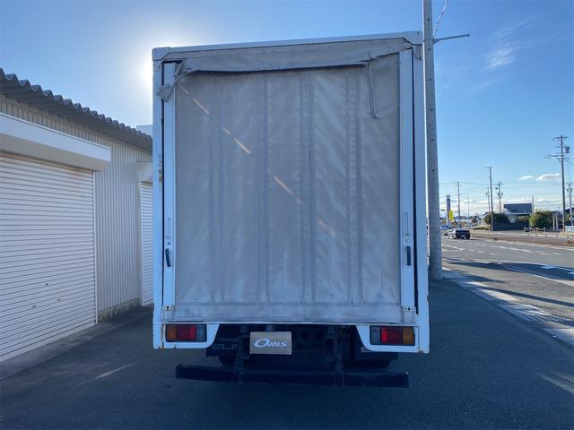 エルフトラック 　カーテン車輛（6枚目）