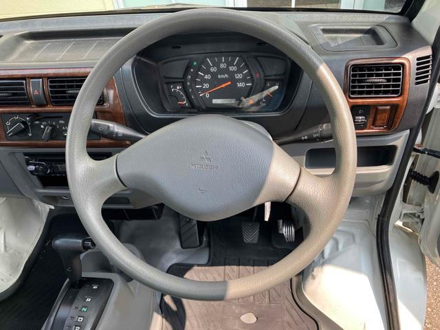 ミニキャブトラック ＶＸ－ＳＥ　１年保証付　車検整備付ＡＴ　エアコン　ＣＤ　ＵＳＢ　ミュージックプレーヤー接続可能（13枚目）