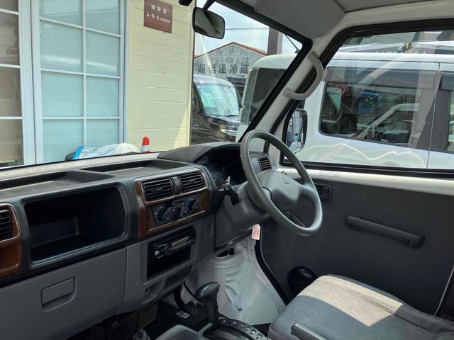 ミニキャブトラック ＶＸ－ＳＥ　１年保証付　車検整備付ＡＴ　エアコン　ＣＤ　ＵＳＢ　ミュージックプレーヤー接続可能（39枚目）