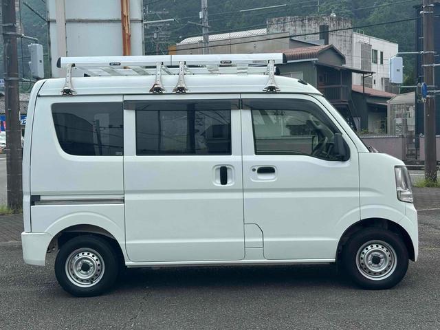 ＮＶ１００クリッパーバン ＤＸ　ＧＬパッケージ　ハイルーフ　ワンオーナー　ＣＶＴ　ＥＴＣ　ナビ　ワンセグＴＶ　両側スライドドア　キーレスエントリー　盗難防止システム　エアコン　パワーウィンドウ　ＣＤ　ＵＳＢ（5枚目）