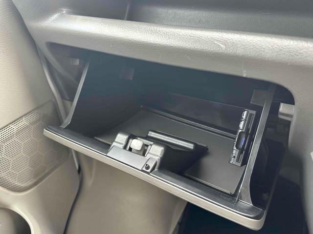 ＮＶ１００クリッパーバン ＤＸ　ＧＬパッケージ　ハイルーフ　ワンオーナー　ＣＶＴ　ＥＴＣ　ナビ　ワンセグＴＶ　両側スライドドア　キーレスエントリー　盗難防止システム　エアコン　パワーウィンドウ　ＣＤ　ＵＳＢ（25枚目）