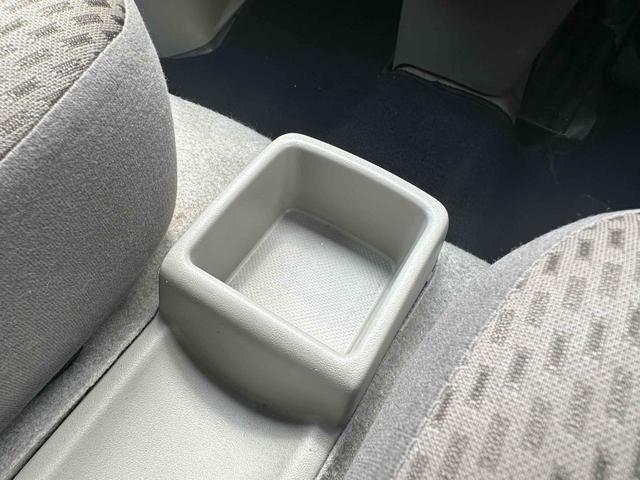 ＮＶ１００クリッパーバン ＤＸ　ＧＬパッケージ　ハイルーフ　ワンオーナー　ＣＶＴ　ＥＴＣ　ナビ　ワンセグＴＶ　両側スライドドア　キーレスエントリー　盗難防止システム　エアコン　パワーウィンドウ　ＣＤ　ＵＳＢ（26枚目）
