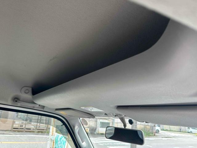 ＮＶ１００クリッパーバン ＤＸ　ＧＬパッケージ　ハイルーフ　ワンオーナー　ＣＶＴ　ＥＴＣ　ナビ　ワンセグＴＶ　両側スライドドア　キーレスエントリー　盗難防止システム　エアコン　パワーウィンドウ　ＣＤ　ＵＳＢ（31枚目）