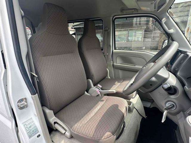 ＮＶ１００クリッパーバン ＤＸ　ＧＬパッケージ　ハイルーフ　ワンオーナー　ＣＶＴ　ＥＴＣ　ナビ　ワンセグＴＶ　両側スライドドア　キーレスエントリー　盗難防止システム　エアコン　パワーウィンドウ　ＣＤ　ＵＳＢ（36枚目）