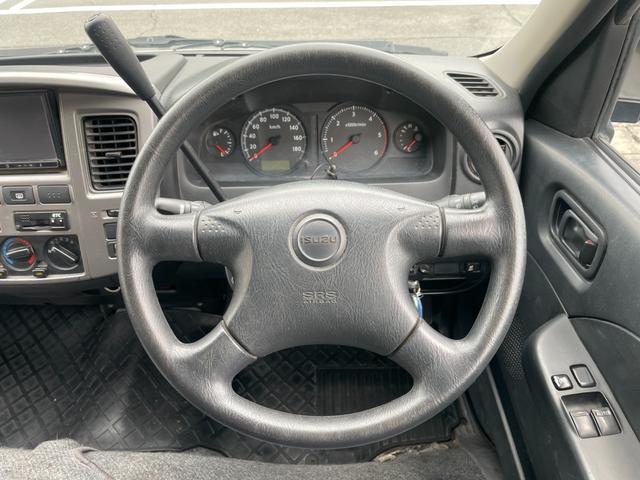 コモ 　修復歴なし　保証付き　ナビ・ＴＶ　ドライブレコーダー　バックカメラ付き　ワンオーナー車！（24枚目）
