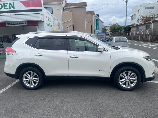 エクストレイル ２０Ｘ　ハイブリッド　エマージェンシーブレーキＰ　修復歴無し　保証付き　走行８．７万キロ　ナビＴＶ　ＥＴＣ　電動トランク　オートクルーズ　ハーフレザー　ＬＥＤヘッドライト　シートヒーター　キーレス（6枚目）