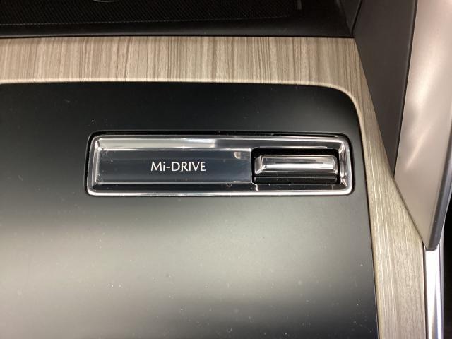 ＣＸ－６０ ＸＤ－ハイブリッド　エクスクルーシブモダン　ＸＤ　ＨＶ　エクスクルーシブモダン　ＡＷＤ　衝突被害軽減ブレーキ　交通標識認識システム　ＡＴ誤発進抑制制御　レーダークルーズコン（8枚目）