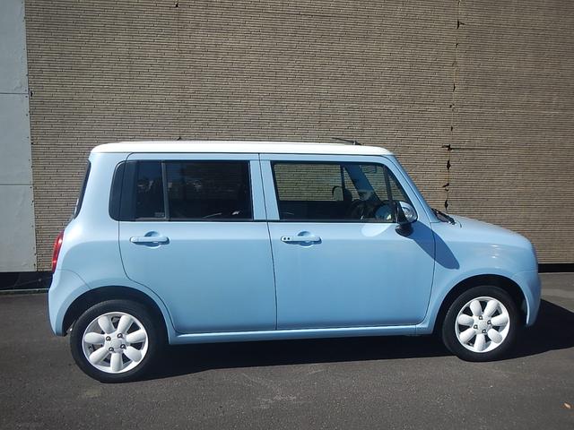 アルトラパン Ｘ　スマートキー　プッシュスタート　ナビ　テレビ　ＤＶＤ再生　純正アルミ　電動格納ドアミラー（9枚目）