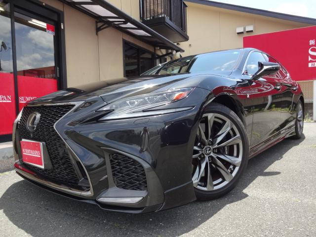 ＬＳ５００ｈ　Ｆスポーツ　ワンオーナー車／サンルーフ／赤革シート／ＴＲＤフルエアロ／ＴＲＤ４本出しマフラー／ＴＲＤリヤスポイラー／専用２０インチＡＷ／全周囲カメラ／デジタルインナーミラー／専用本アルミパネル／パワートランク(2枚目)