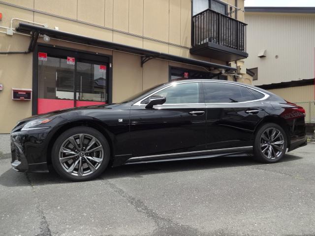 ＬＳ ＬＳ５００　Ｆスポーツ　★ＴＲＤフルエアロ★ＴＲＤ４本出しマフラー★白革シート★全周囲カメラ★純正ワイドナビ★フルセグ★ＤＶＤ★Ｂｌｕｅｔｏｏｔｈ★ヘッドアップディスプレイ★前後クリアランスソナー★パワーバックドア★ＢＳＭ★（23枚目）