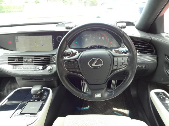 ＬＳ ＬＳ５００　Ｆスポーツ　★ＴＲＤフルエアロ★ＴＲＤ４本出しマフラー★白革シート★全周囲カメラ★純正ワイドナビ★フルセグ★ＤＶＤ★Ｂｌｕｅｔｏｏｔｈ★ヘッドアップディスプレイ★前後クリアランスソナー★パワーバックドア★ＢＳＭ★（42枚目）
