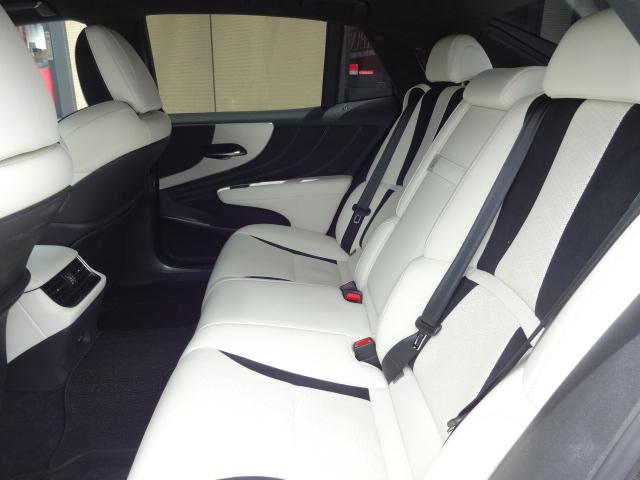ＬＳ ＬＳ５００　Ｆスポーツ　★ＴＲＤフルエアロ★ＴＲＤ４本出しマフラー★白革シート★全周囲カメラ★純正ワイドナビ★フルセグ★ＤＶＤ★Ｂｌｕｅｔｏｏｔｈ★ヘッドアップディスプレイ★前後クリアランスソナー★パワーバックドア★ＢＳＭ★（50枚目）