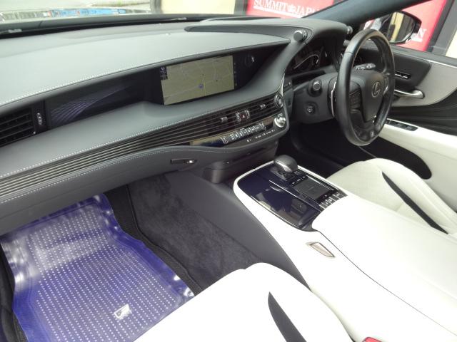 ＬＳ ＬＳ５００　Ｆスポーツ　★ＴＲＤフルエアロ★ＴＲＤ４本出しマフラー★白革シート★全周囲カメラ★純正ワイドナビ★フルセグ★ＤＶＤ★Ｂｌｕｅｔｏｏｔｈ★ヘッドアップディスプレイ★前後クリアランスソナー★パワーバックドア★ＢＳＭ★（59枚目）