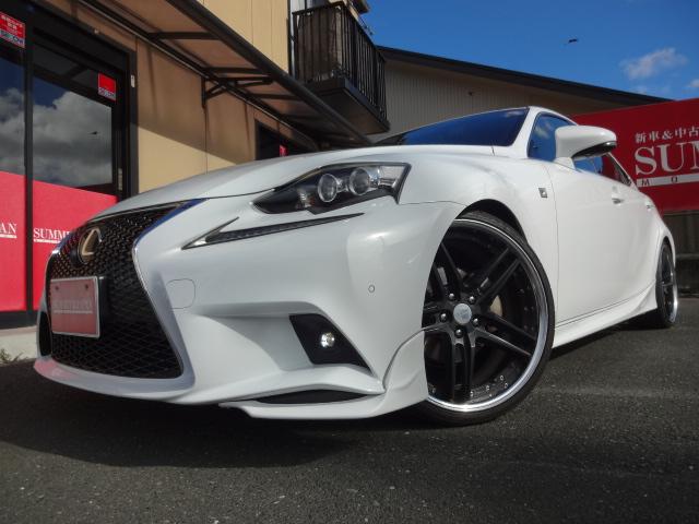 ＩＳ ＩＳ３００ｈ　Ｆスポーツ　★ＴＲＤフルエアロ★ＴＲＤ４本出しマフラー★ＷＯＲＫ２０インチＡＷ★ＨＫＳ車高キットローダウン★トランクスポイラー★赤半革★純正ナビ★バックカメラ★フルセグ★ＤＶＤ★Ｂｌｕｅｔｏｏｔｈ★（2枚目）