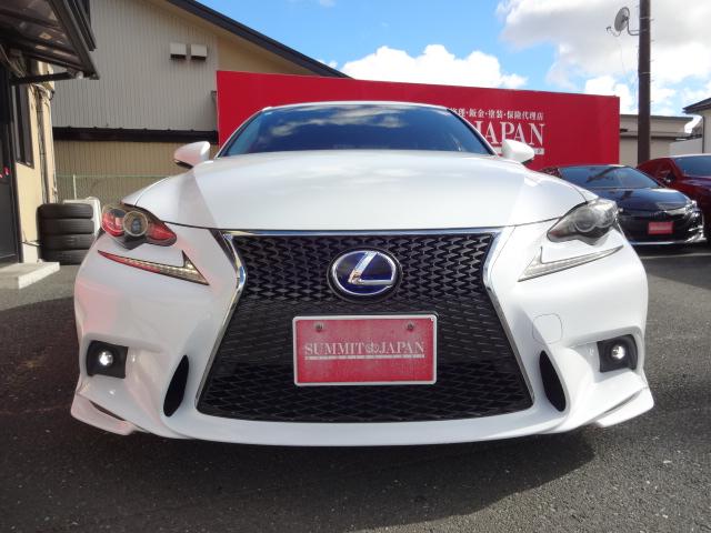 ＩＳ ＩＳ３００ｈ　Ｆスポーツ　★ＴＲＤフルエアロ★ＴＲＤ４本出しマフラー★ＷＯＲＫ２０インチＡＷ★ＨＫＳ車高キットローダウン★トランクスポイラー★赤半革★純正ナビ★バックカメラ★フルセグ★ＤＶＤ★Ｂｌｕｅｔｏｏｔｈ★（8枚目）