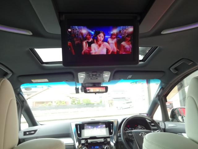 アルファード ３．５エグゼクティブラウンジＳ　★４ＷＤ★ツインムーンルーフ★白革★モデリスタフルエアロ★モデリスタ２０インチＡＷ★モデリスタマフラー★モデリスタシグネチャーイルミ★リヤエンターテインテント後席モニター★ＪＢＬサウンド★ＴＳＳ★（6枚目）