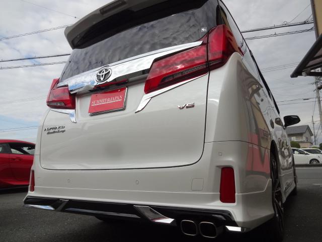 アルファード ３．５エグゼクティブラウンジＳ　★４ＷＤ★ツインムーンルーフ★白革★モデリスタフルエアロ★モデリスタ２０インチＡＷ★モデリスタマフラー★モデリスタシグネチャーイルミ★リヤエンターテインテント後席モニター★ＪＢＬサウンド★ＴＳＳ★（8枚目）