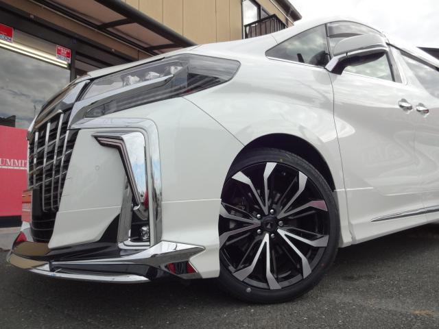 アルファード ３．５エグゼクティブラウンジＳ　★４ＷＤ★ツインムーンルーフ★白革★モデリスタフルエアロ★モデリスタ２０インチＡＷ★モデリスタマフラー★モデリスタシグネチャーイルミ★リヤエンターテインテント後席モニター★ＪＢＬサウンド★ＴＳＳ★（18枚目）