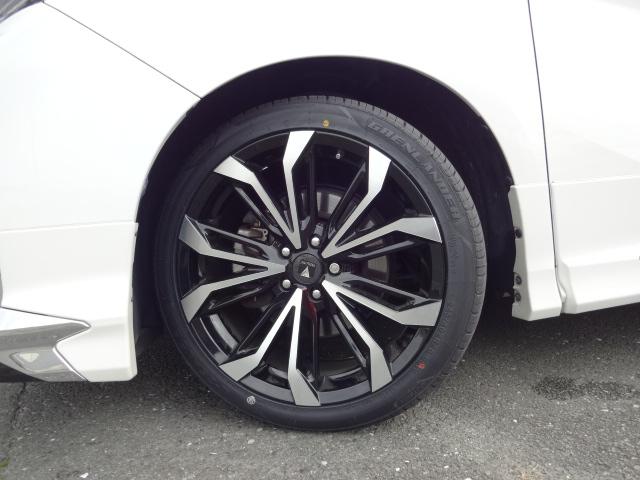 アルファード ３．５エグゼクティブラウンジＳ　★４ＷＤ★ツインムーンルーフ★白革★モデリスタフルエアロ★モデリスタ２０インチＡＷ★モデリスタマフラー★モデリスタシグネチャーイルミ★リヤエンターテインテント後席モニター★ＪＢＬサウンド★ＴＳＳ★（19枚目）